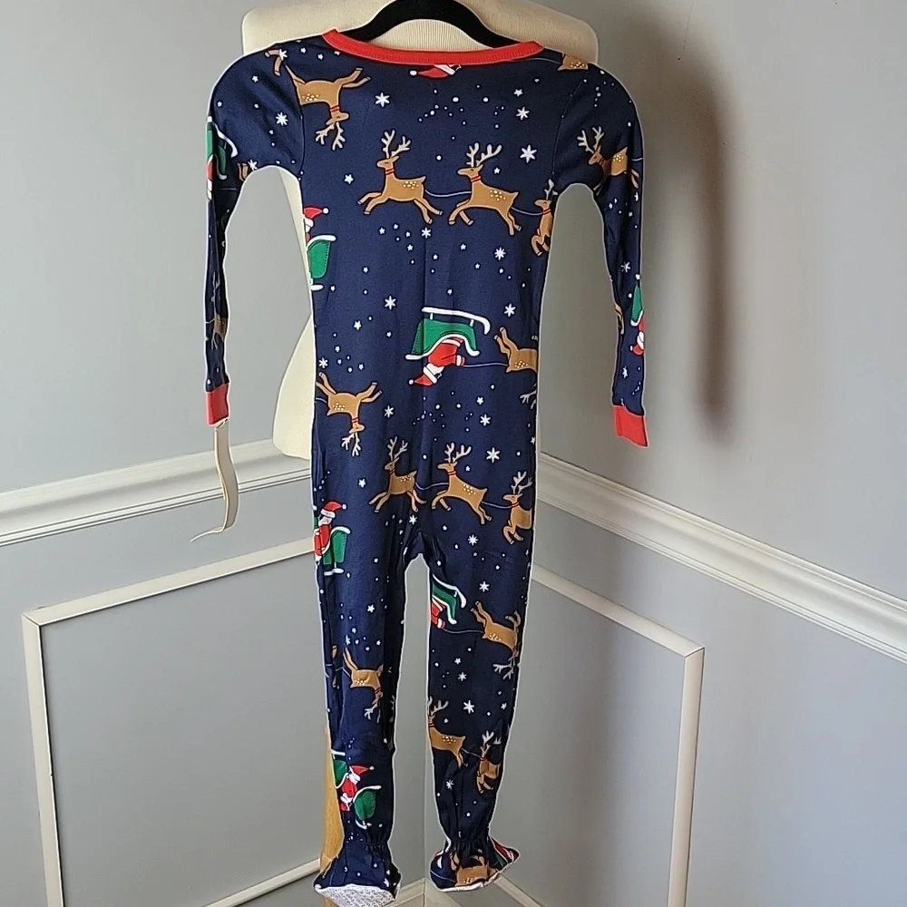 CARTER'S Santa‎ Reindeer Christmas Holiday One Piece Full Zip Footed Pajamas NEW